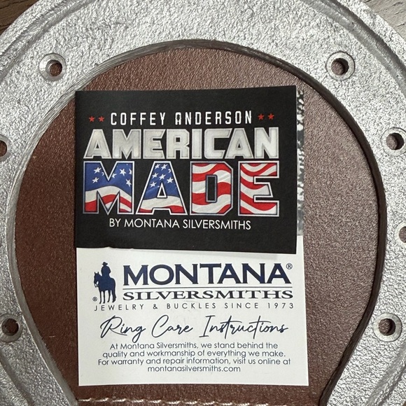 Montana Silversmiths, Ladies American Made Spirit Wrap Ring - Picture 7 of 9